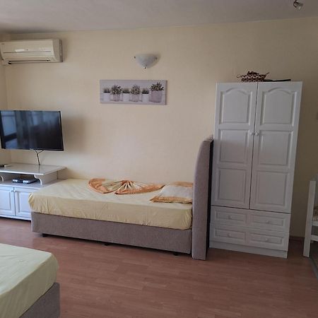Primorski Briz Guest House Primorsko Luaran gambar
