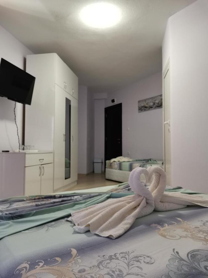 Primorski Briz Guest House Primorsko Luaran gambar