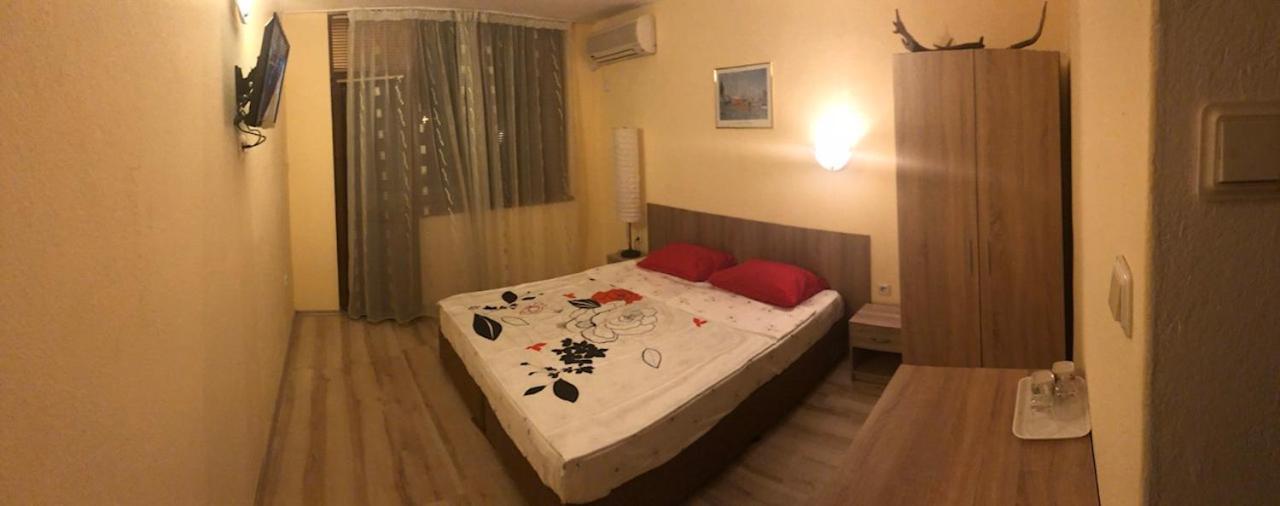 Primorski Briz Guest House Primorsko Luaran gambar